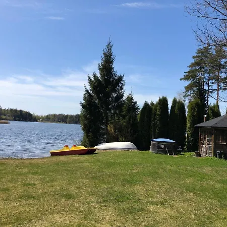Inni Jaerve Puhkemaja Holiday home *